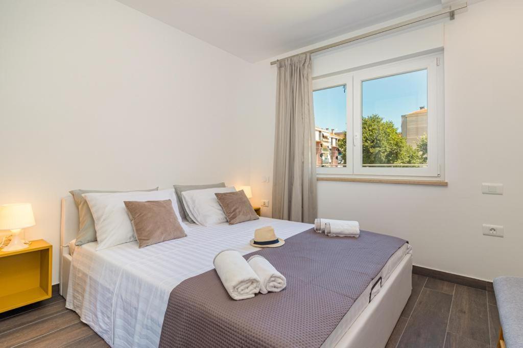 N&G New Apartment Stoja Beach Пула Екстериор снимка