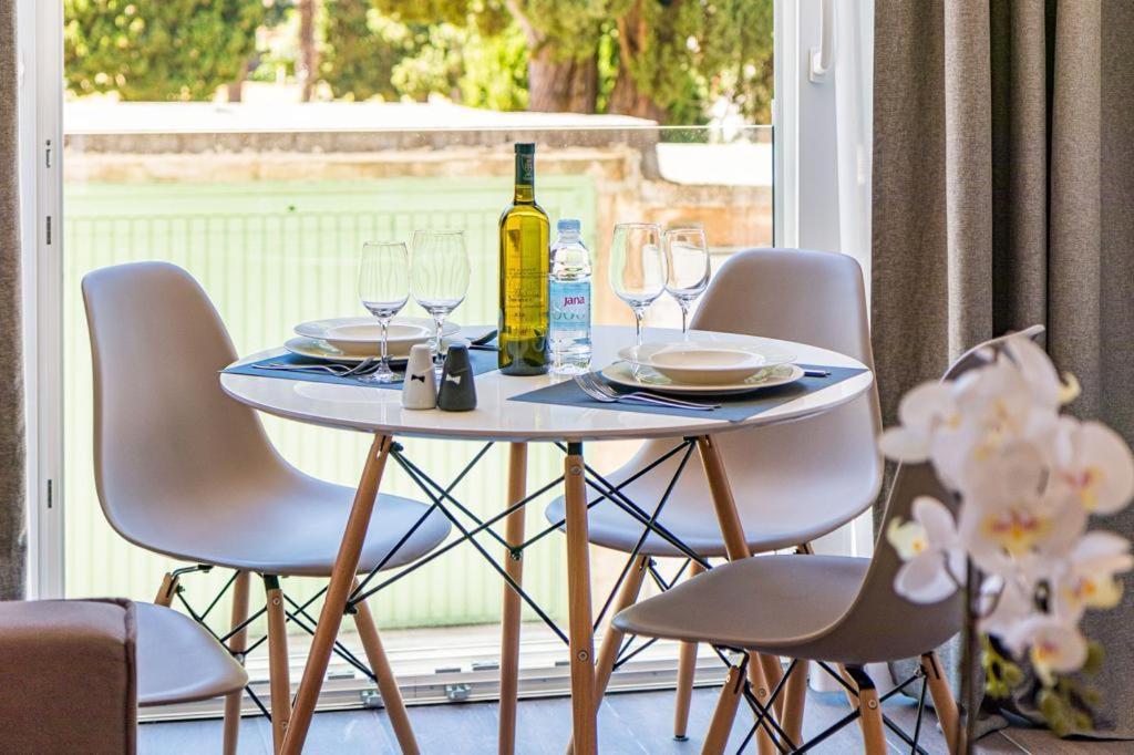 N&G New Apartment Stoja Beach Пула Екстериор снимка