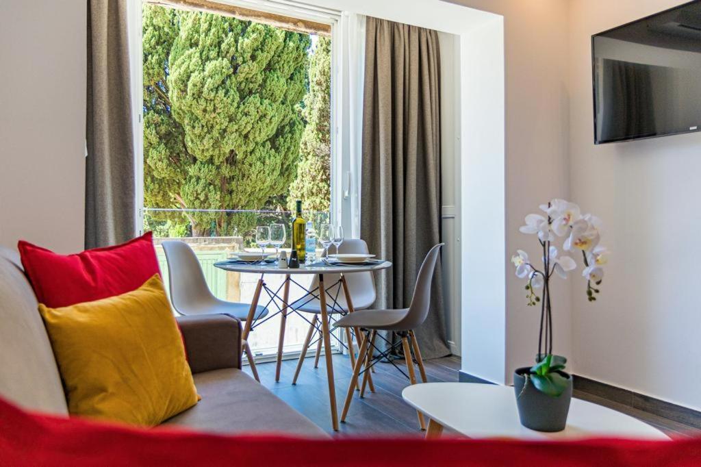 N&G New Apartment Stoja Beach Пула Екстериор снимка